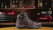 Load and play video in Gallery viewer, DIEHARD 84315 Men&#39;s 6&quot; Soft Toe Work Boot
